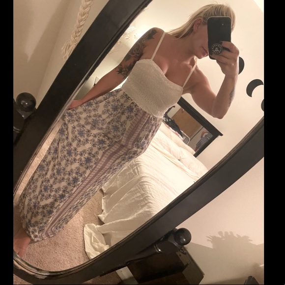 Spaghetti strap built in bra long sundress - Picture 5 of 5